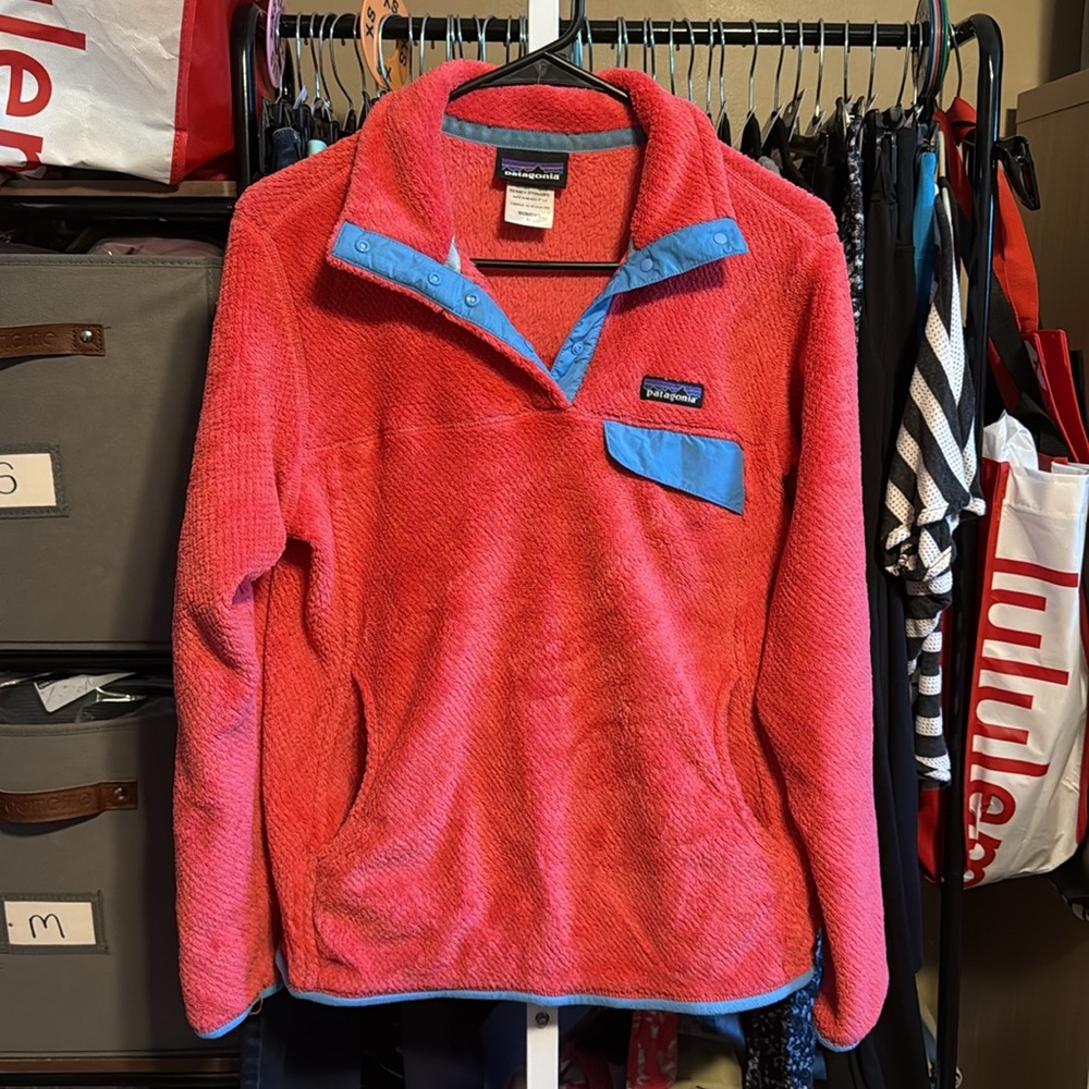 Women's Patagonia Re-Tool Snap-T Pullover Sz Medium Carve Coral Pink Light Blue